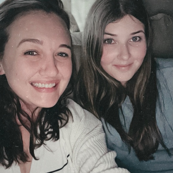 Meet your Posher, Danielle - Picture 4 of 7